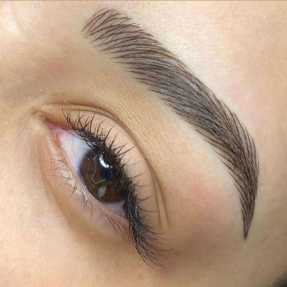 Eye brow